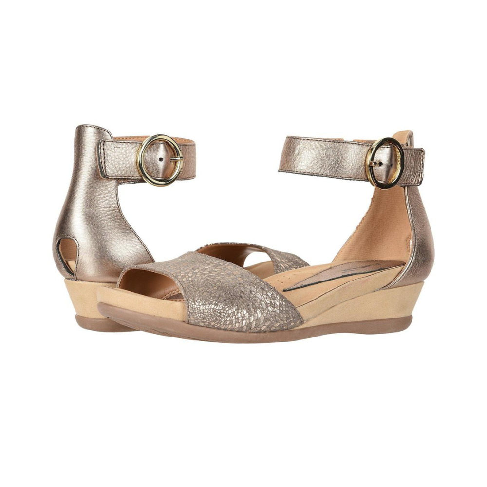 Earth Women’s Hera – Printed Leather Wedge Sandals Champagne