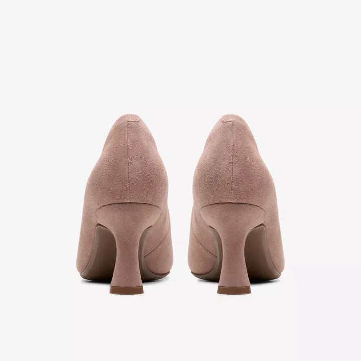 Clarks Women's Effortless Elegance Pump Kataleyna Gem 26180018