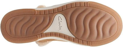 Clarks Women’s Breeze Fur Ankle Boots Tan Cozy Faux Fur Lined