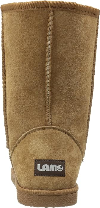 Lamo Women's Classic 9 in Boot, Chestnut