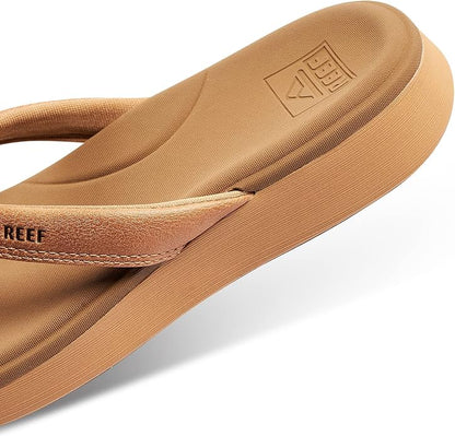REEF Cushion Cloud Women's Flip Flop – Super Soft Molded Footbed, Arch Support, Lightweight Comfort, Natural