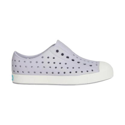 Native Shoes Jefferson Child – Lightweight, Waterproof & Breathable Sneakers in Future Purple/Shell White