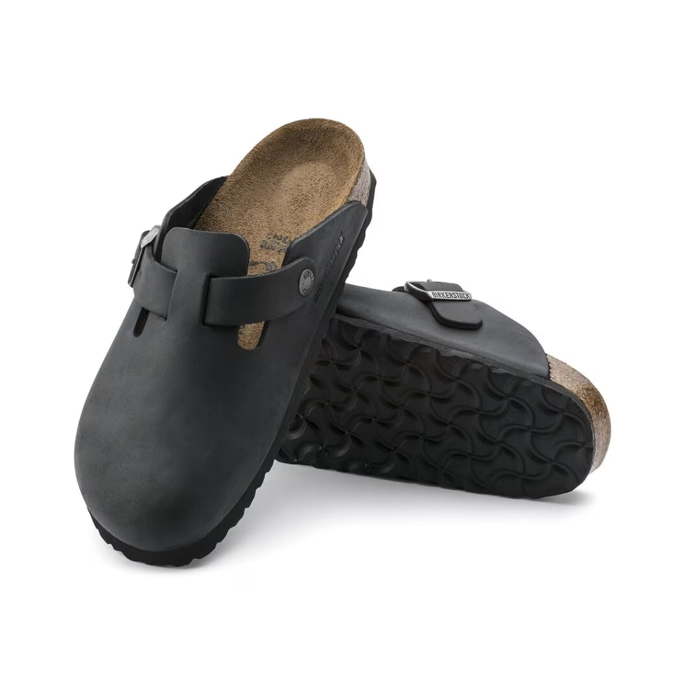 Birkenstock Unisex Boston BS Oiled Leather Clog Sandal - Black