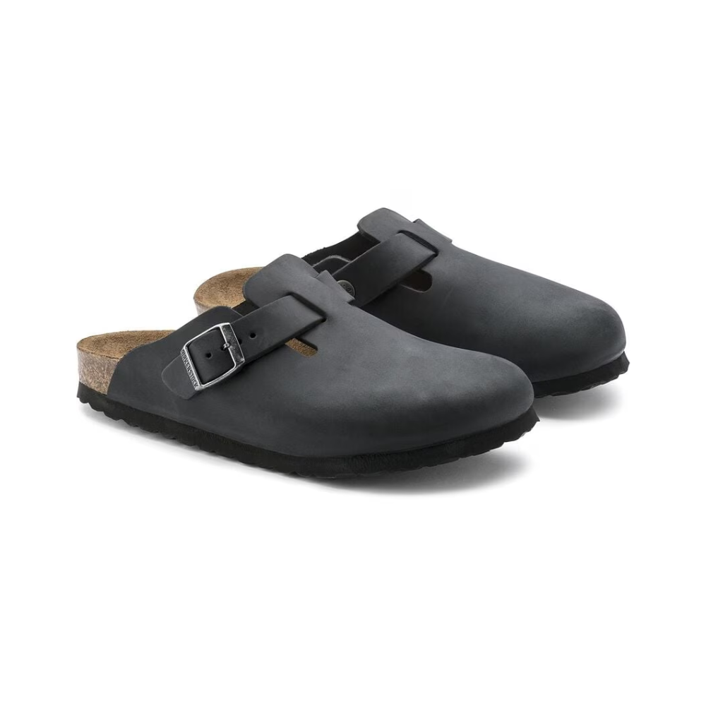 Birkenstock Unisex Boston BS Oiled Leather Clog Sandal - Black