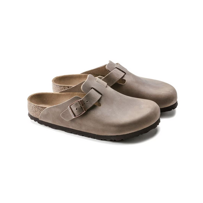 Birkenstock Boston Oiled Leather Clog Sandals Tobacco Brown Unisex