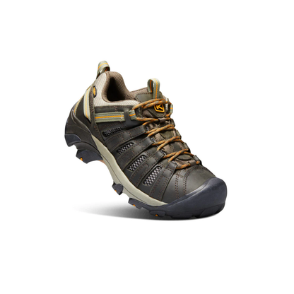 Keen Men's Voyageur All Terrain performance Hiking Shoes