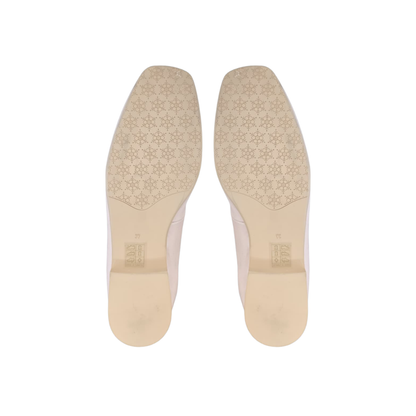 Bueno Elizabeth Women’s Leather Square Toe Flat Shoes Pale Pink