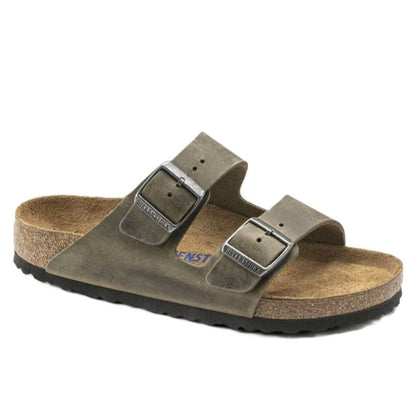 Birkenstock Arizona Unisex Oiled Leather Soft Footbed Sandals –  Faded Khaki