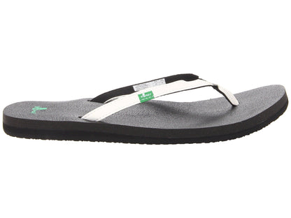 Sanuk Yoga Joy Women's Size Black/White Sandals Flip Flops SWS10275WHT